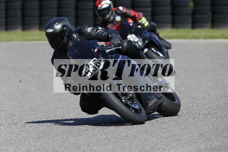 /43 08.08.2025 Discover the Bike ADR/Race 3 rot/536
